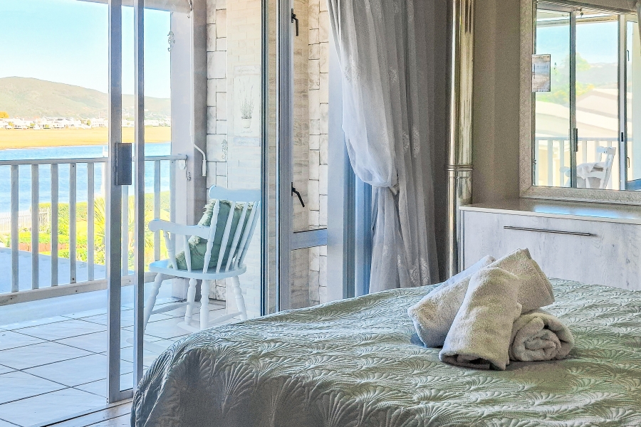3 Bedroom Property for Sale in Costa Sarda Western Cape